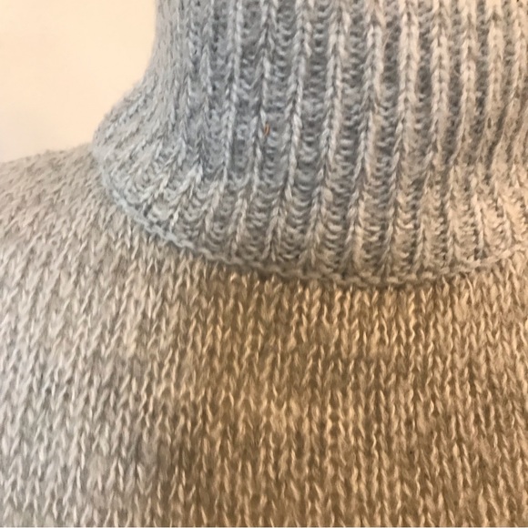 New Look Turtleneck - Size Small - Picture 3 of 7